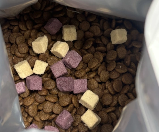 卫仕鸭肉梨狗粮测评