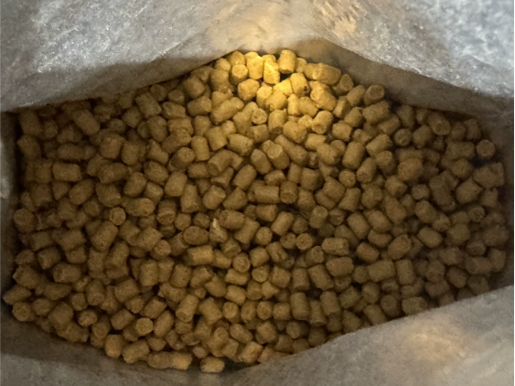 高爷家鲜蒸狗粮适口性好吗？