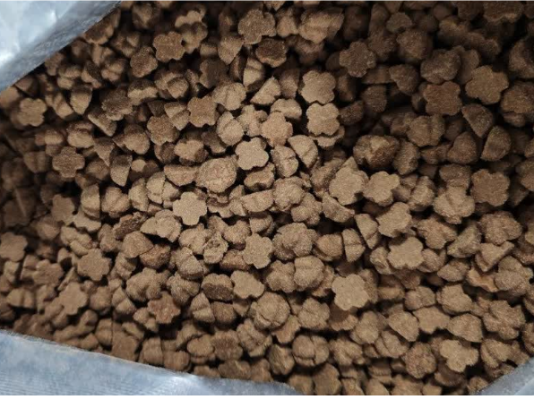 帕特鲜鸡乳鸽烘焙猫粮测评