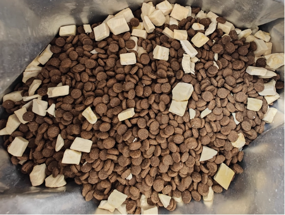 酥醒冻干双拼猫粮