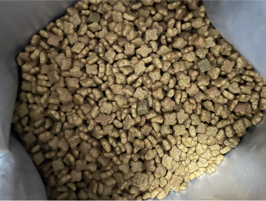 伯纳天纯经典成猫猫粮测评